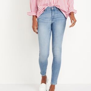 Mid-Rise Rockstar Super-Skinny Jeans